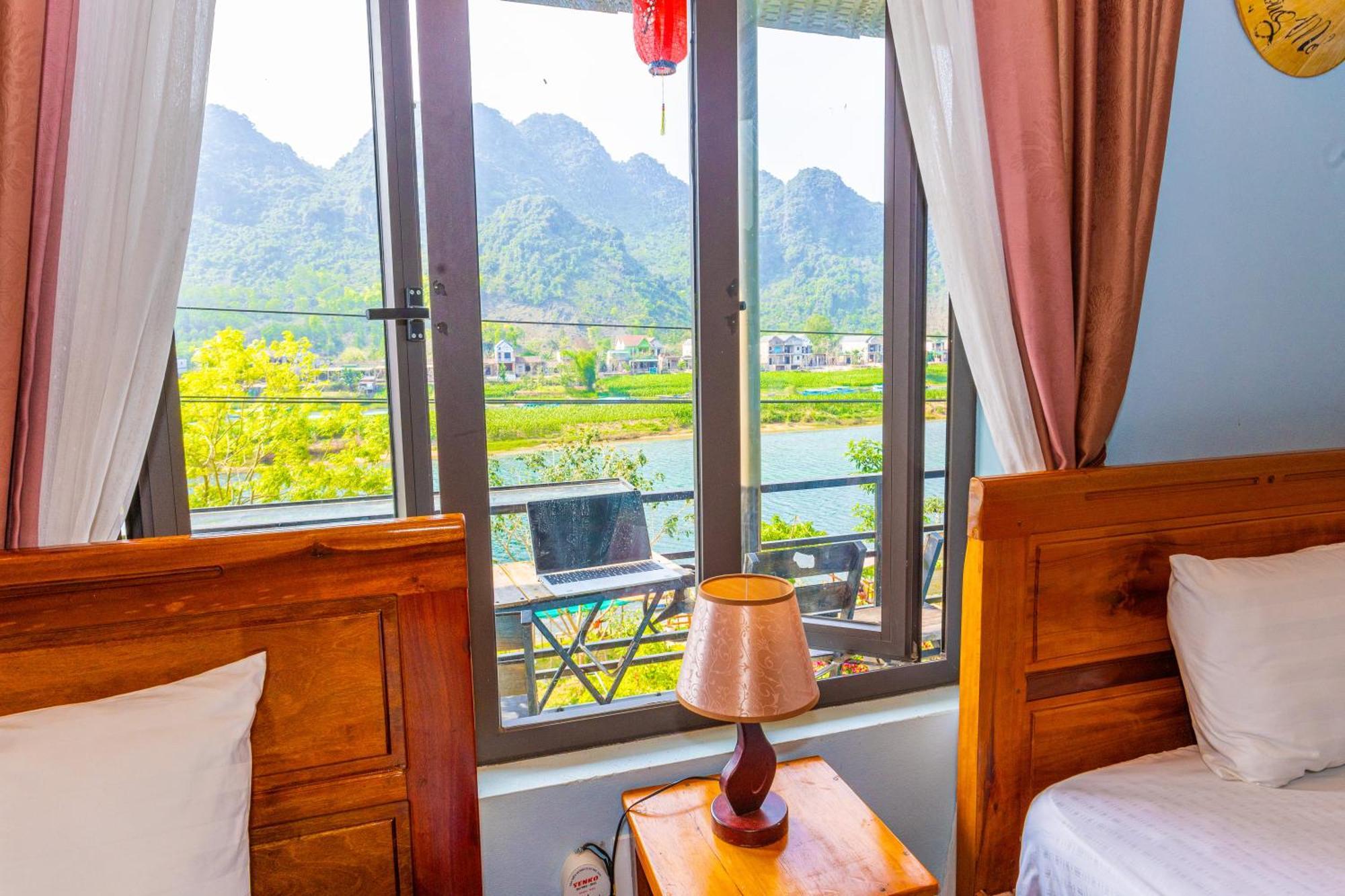 Son River Homestay Phong Nha Exterior photo